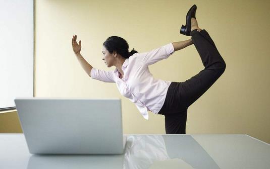 �҃�(n��i)�����\(y��n)�ӎ��㏊(qi��ng)�����w