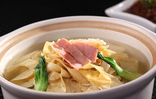 Ů������B(y��ng)������(l��i)�� ���������B(y��ng)���Õr(sh��)�C(j��)