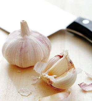 ���ӄ�����ȥƤ������������ȥƤ�ķ������У��ò˵��Ĵ��ⷨȥƤ