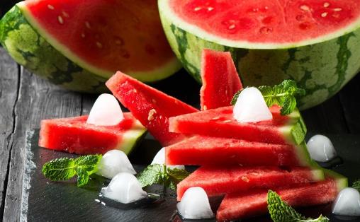 ��ɶ���ڕ�(hu��)ˮ�[�����ҽ��h��ƽ�������@3�c(di��n)�����㾏������ˮ�[