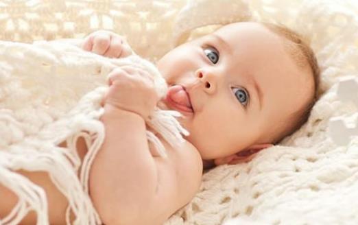 ����֪�R���� ��ͬ�ΑB(t��i)�ı�㌦��(y��ng)�����������}