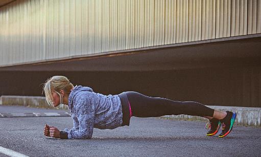 ߀�ڿྚƽ��֧�Σ�ƴ�r(sh��)�L����׌�����܂� 