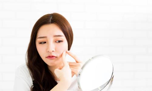 �A(y��)���ഺ����4��(g��)����